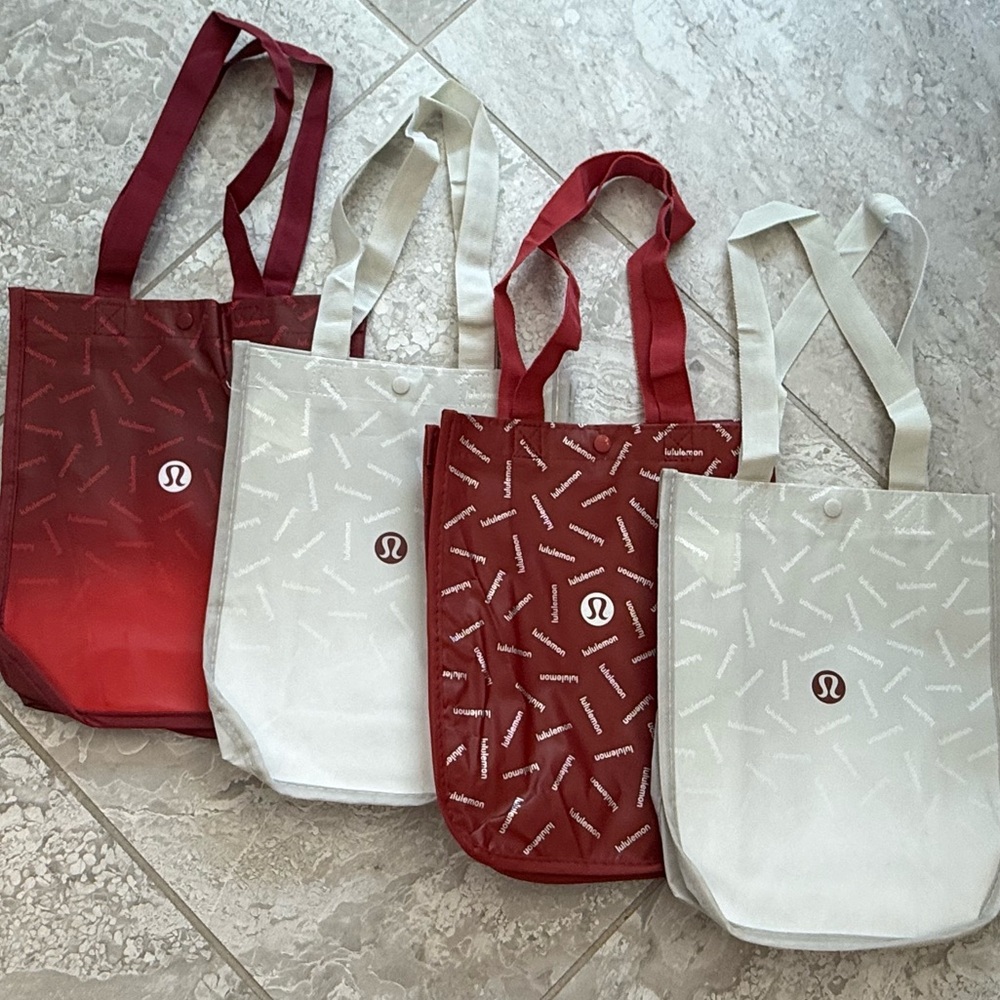 Set of 4!! Lululemon Red and White Small Tote Bags
